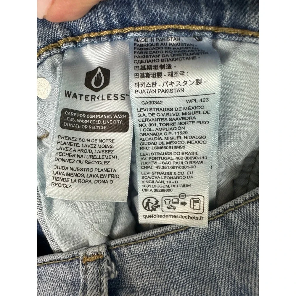 Levis 514 Straight Fit Mens Light Wash Blue Denim Jeans W30 L32